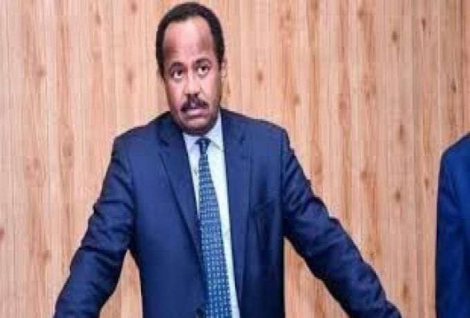 هل يستقيل وزير الصحة السوداني لمسؤوليته عن انهيار النظام الصحي بالبلاد ؟