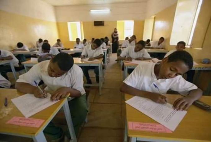 ولاية الخرطوم: اكتمال الاستعدادات لامتحانات الأساس مع الالتزام بالشروط الصحية ومنع الوجبات والموبايل
