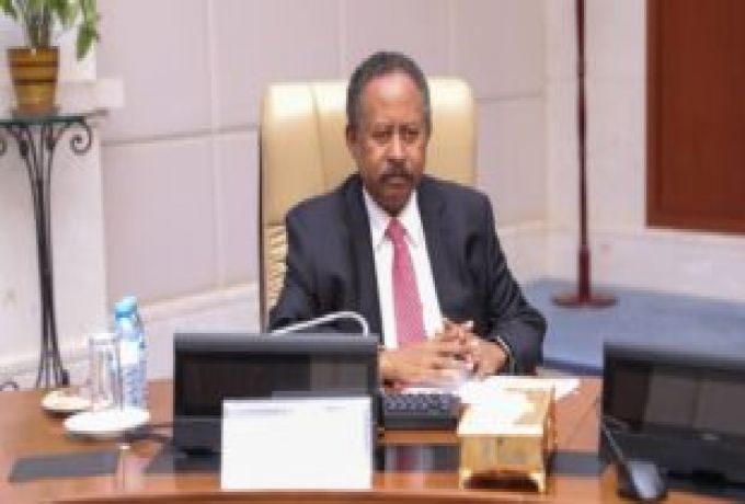 رسميا رفع إسم السودان من قائمة الإرهاب و ” حمدوك” يطالب ” ترامب” إبلاغ “الكونغرس”