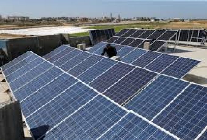 السودان يرتب مع الإمارات لإنشاء محطات طاقة شمسية بطاقة (500) ميقاواط