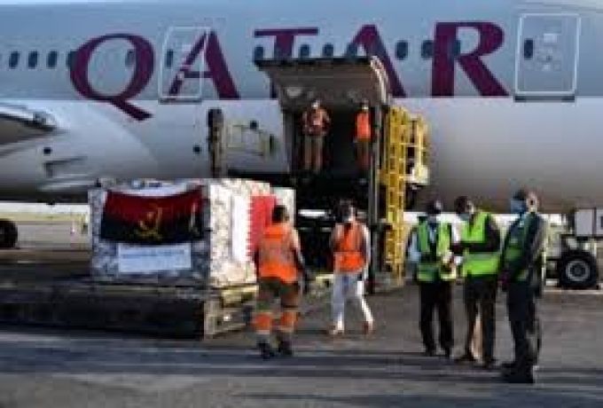 وصول شحنة مساعدات قطرية لمجابهة جائحة كورونا