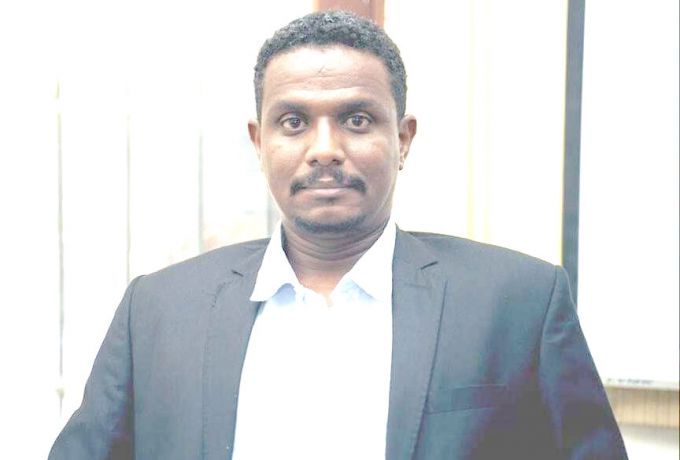 المؤتمر السوداني : عدم وجود قيادة ميدانية تسبب في فشل اعتصام القصر