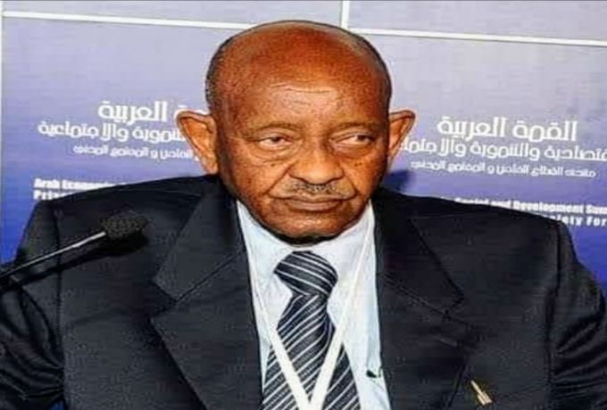 القنصل المصري بالخرطوم ينعي وزير الري الأسبق