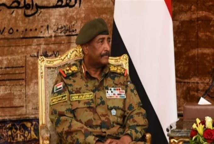 البرهان يستدعى قادة الأجهزة الأمنية والعسكرية لاجتماع عاجل في القيادة العامة-تفاصيل الاجتماع
