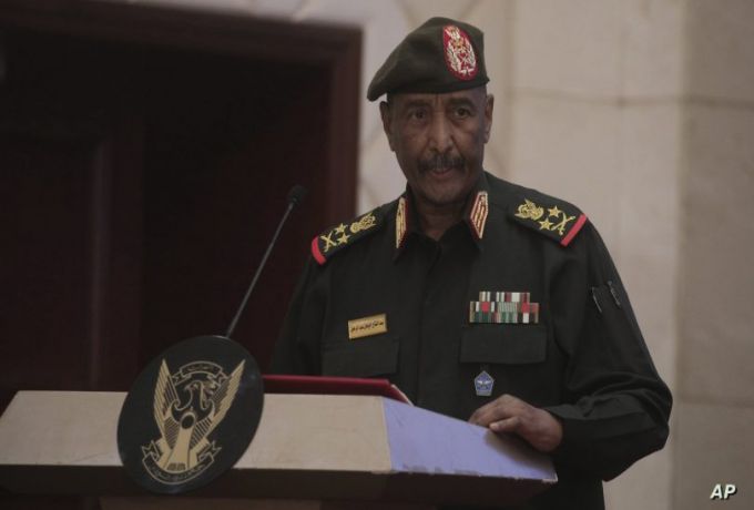 البرهان: الجيش سيكون تحت إمْرة السلطة المدنية المقبلة